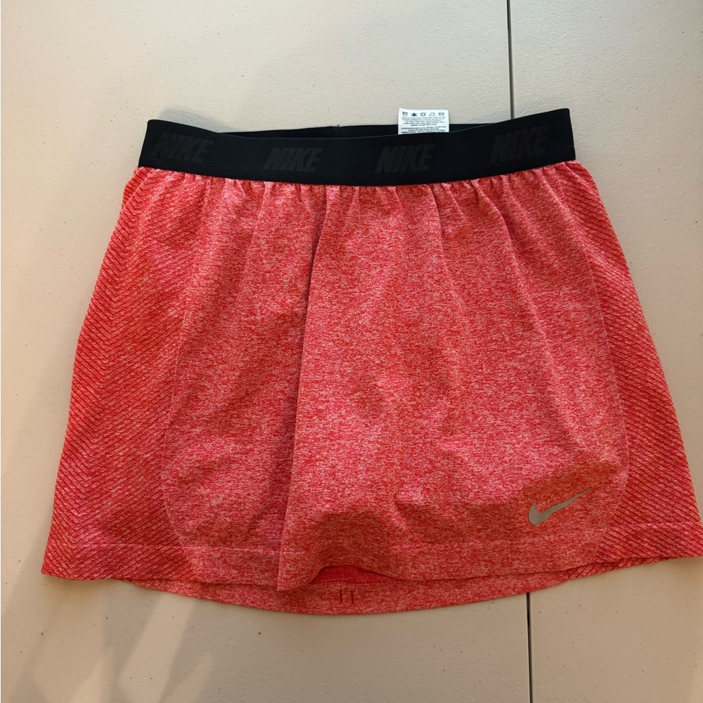Nike Converge Seamless Crimson Golf Skort Skirt Shorts Women's Medium